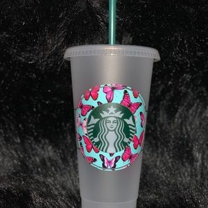 Meet your Posher, Yvette